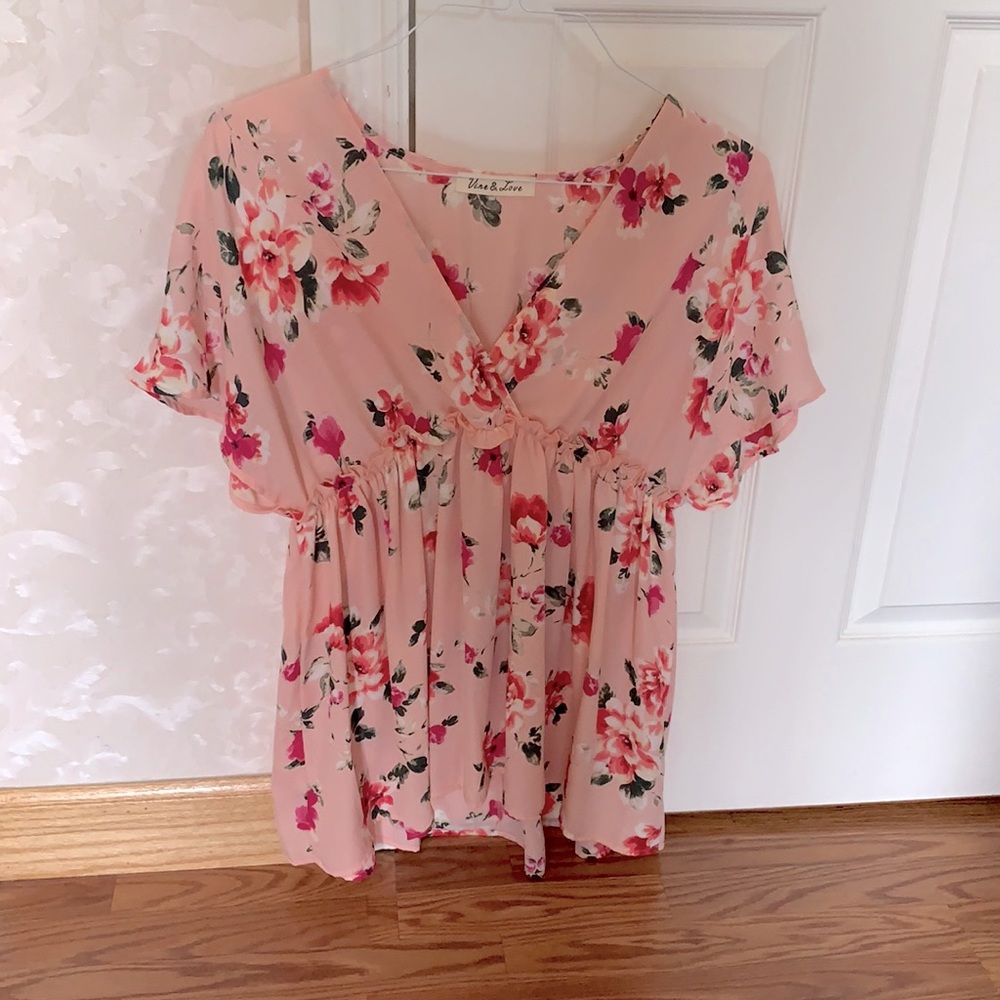 Size medium Pink blush maternity top